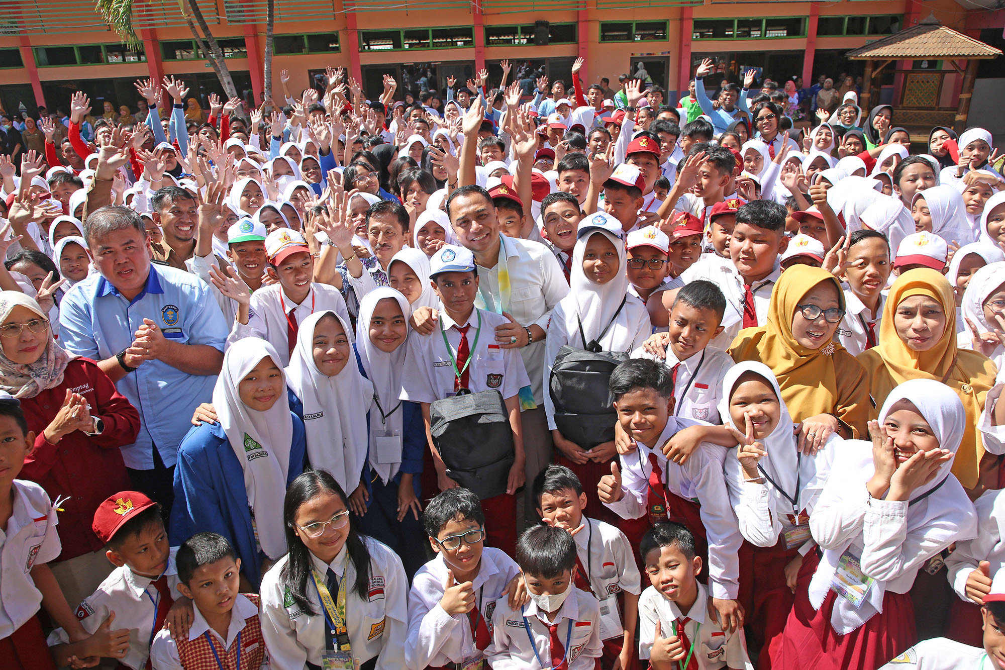 Surabaya terus mengukuhkan diri sebagai Kota Layak Anak dengan berbagai langkah konkret untuk menciptakan lingkungan yang aman dan ramah bagi anak-anak