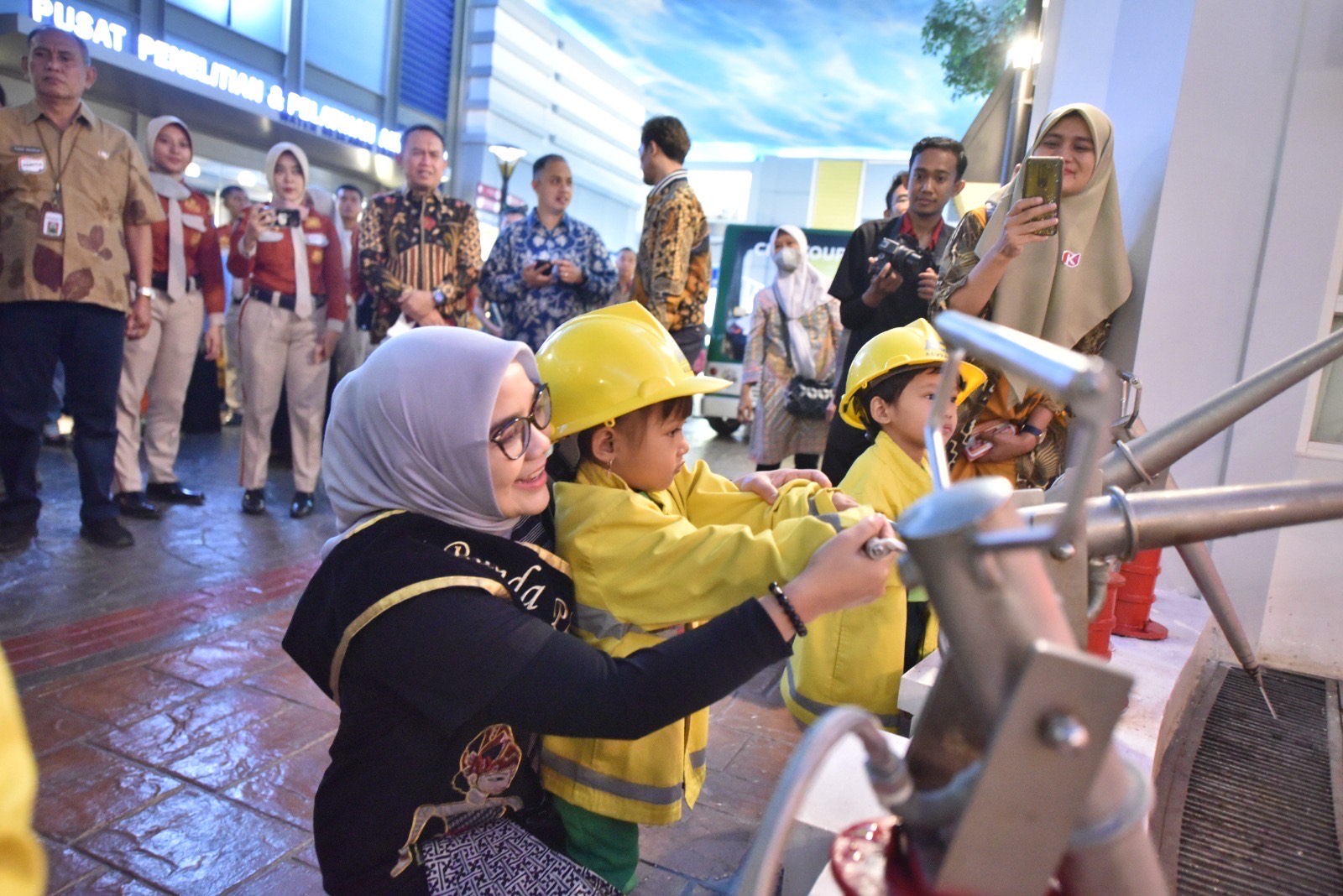 Serangkaian program inovatif dirancang untuk mendukung implementasi Kurikulum Merdeka pendidikan anak usia dini (PAUD). 