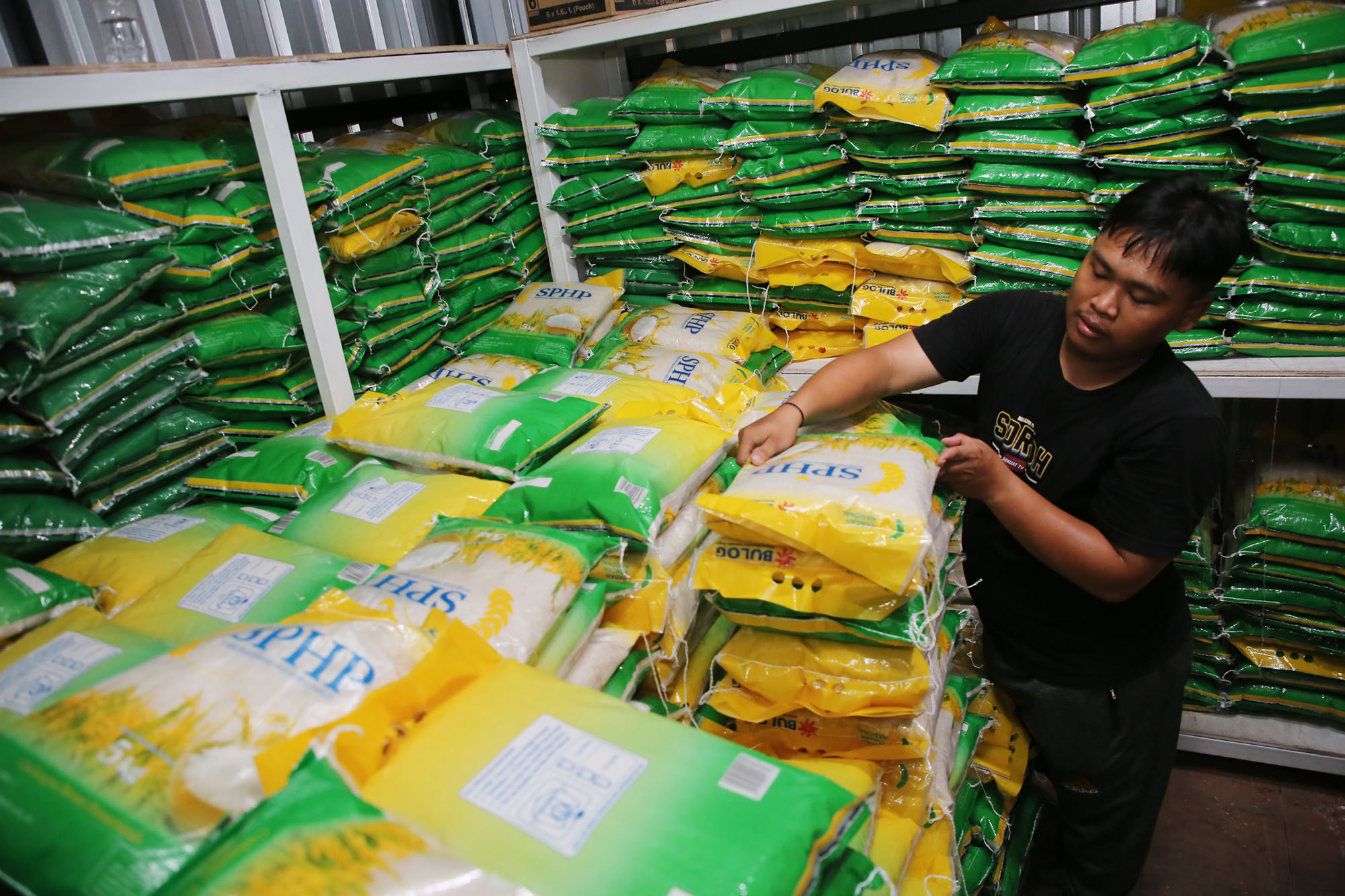 Pastikan Ketersediaan Stok Bahan Pokok Jelang Ramadan, Pemkot Surabaya Segera Gelar Pasar Murah di 322 Titik