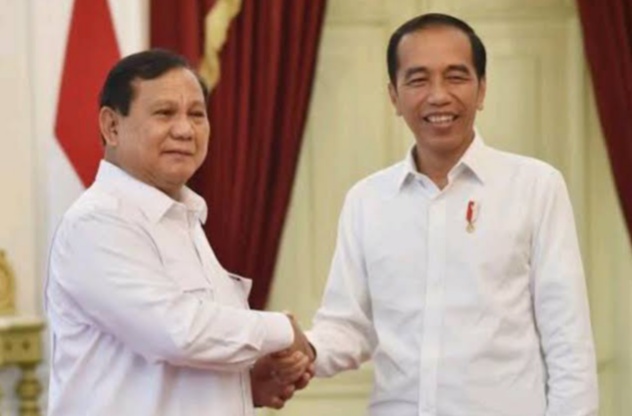 Presiden Joko Widodo bersama Menteri Pertahanan Prabowo Subianto.