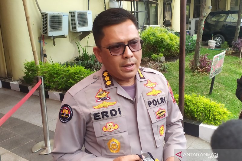 Kabidhumas Polda Jawa Barat, Kombes Pol Erdi A Chaniago. (ANTARA/Bagus Ahmad Rizaldi)

