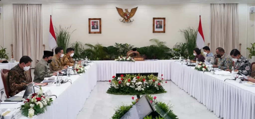 Wapres Ma’ruf Amin saat memimpin Rapat Koordinasi TPPS, di Istana Wakil Presiden, Jakarta, Rabu (11/05/2022). (Foto: BPMI Setwapres)