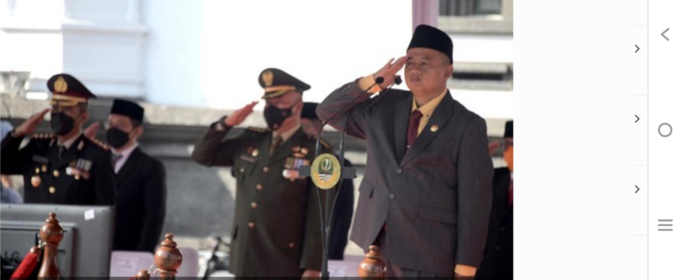 Wagub Jabar saat menjadi Inspektur Upacara Peringatan Hari Kebangkitan Nasional Tingkat Provinsi Jabar Tahun 2022 di Halaman Gedung Sate, Kota Bandung, Jumat (20/5/2022). 