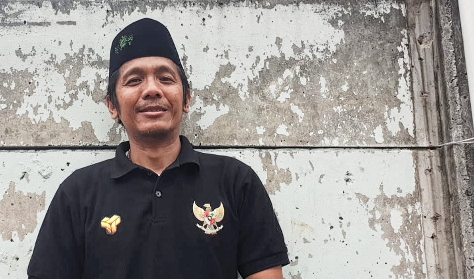 Koordinator Save Our Soccer, Akmal Marhalie