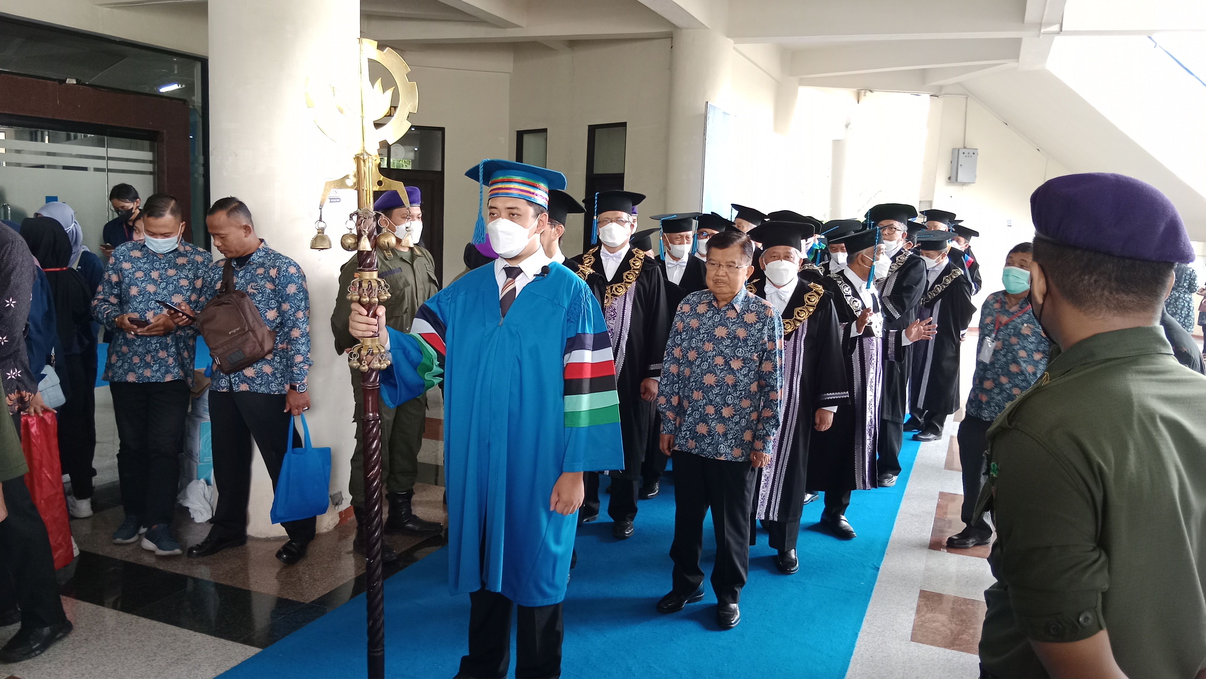 Puncak Dies Natalis ke-62 Institut Teknologi Sepuluh Nopember menjadi penutup rangkaian kegiatan perayaan. Kegiatan yang diselenggarakan di Graha Sepuluh Nopember ITS, Sabtu (12/11)