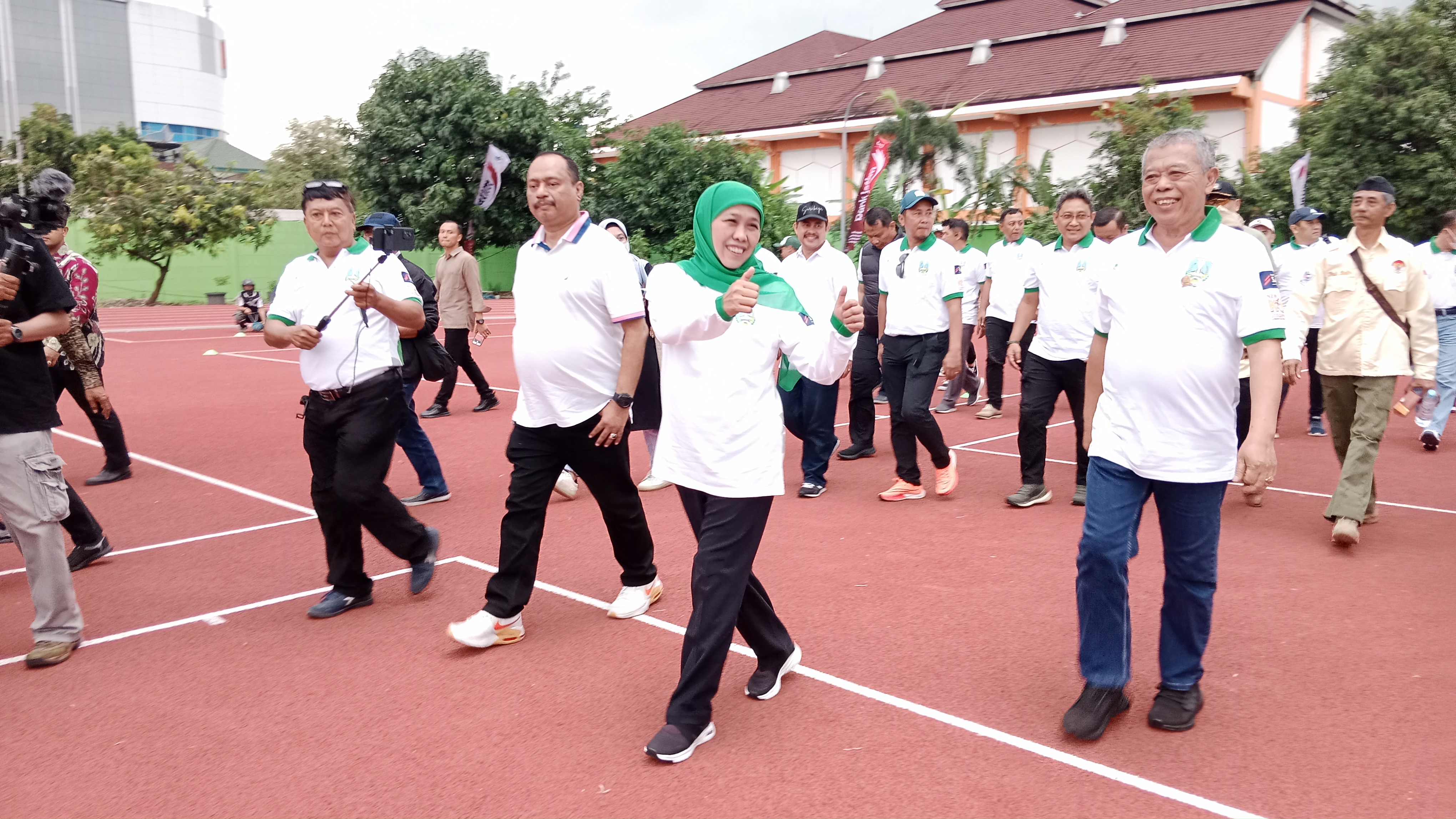 Gubernur Khofifah Launching Lapangan Jatim Seger