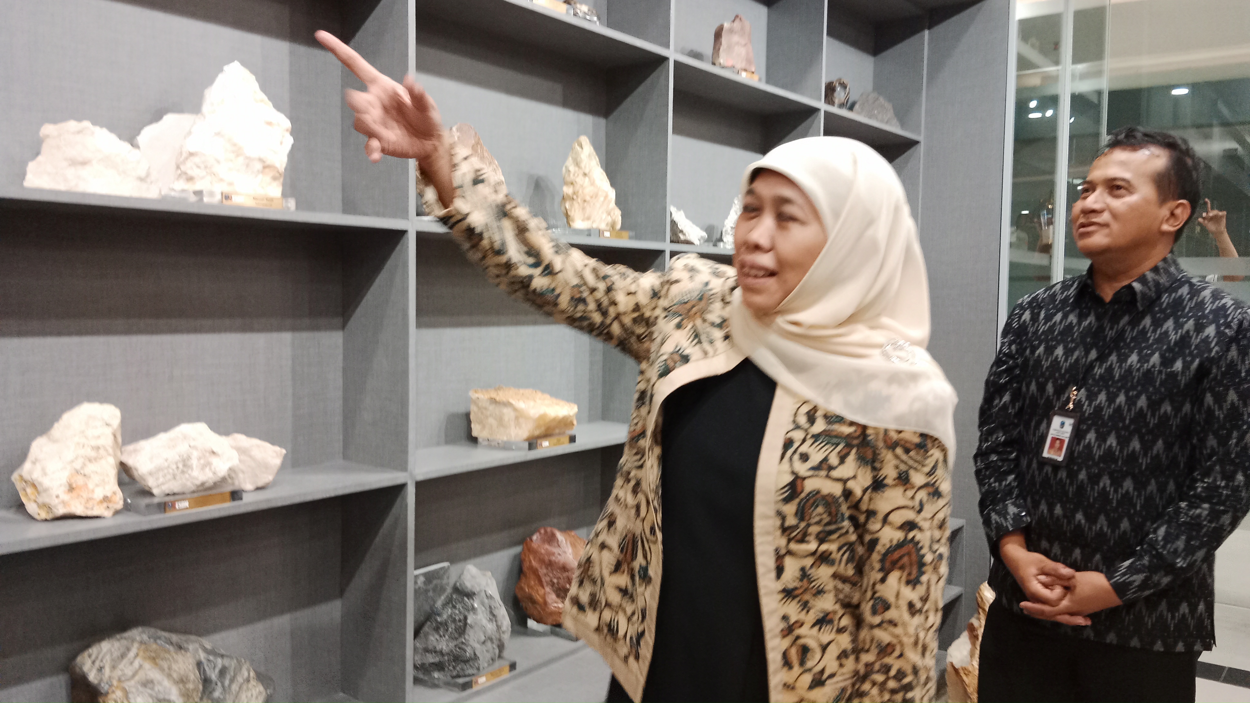 Resmikan Kantor Baru ESDM Jatim, Gubernur Khofifah Beri Pesan ASN Maksimalkan Pelayanan
