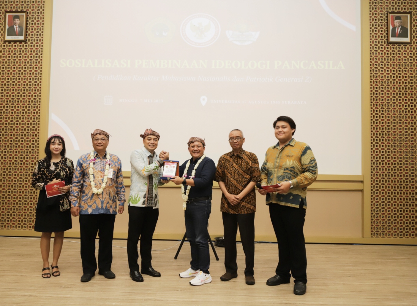 UKM Kebangsaan Untag Surabaya bersama Badan Pembinaan Ideologi Pancasila Republik Indonesia menggelar Sosialisasi Pembinaan Ideologi Pancasila, Minggu (7/5).
