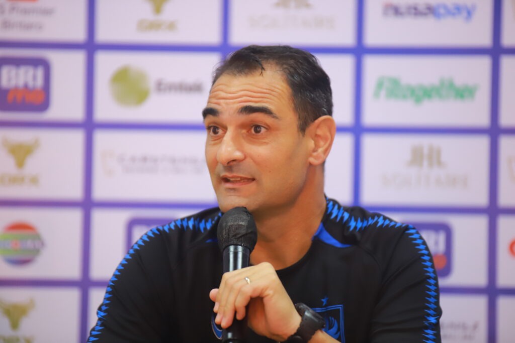 pelatih kepala PSIS Semarang, Gilbert Agius