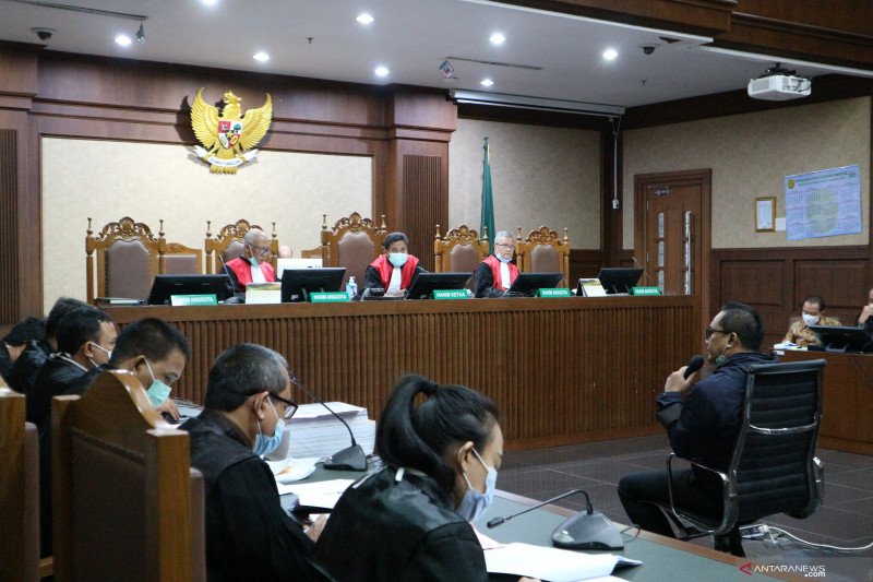 Brigjen Pol. Prasetijo Utomo bersaksi untuk Djoko Tjandra di Pengadilan Tindak Pidana Korupsi (Tipikor) Jakarta, Kamis (10-12-2020). ANTARA/Desca Lidya Natalia
