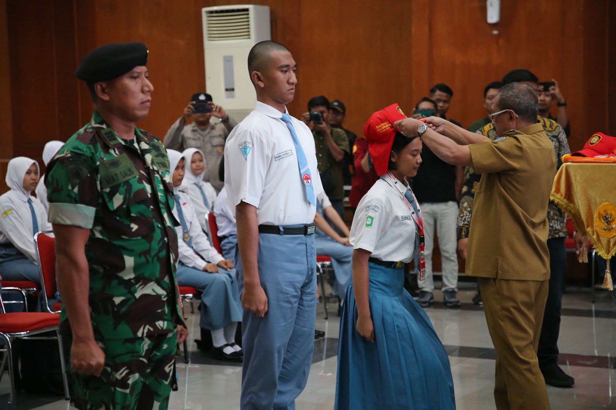 Pemkot) Surabaya resmi membuka Pemusatan Pendidikan dan Pelatihan (Diklat) calon Pasukan Pengibar Bendera (Paskibraka) Surabaya Tahun 2024