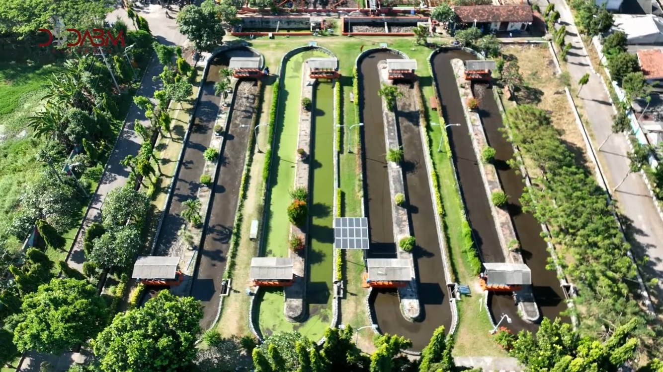 Pemkot Surabaya juga akan menyusun Rencana Induk Strategis Pengelolaan Air Limbah (RISPAL) melalui Badan Perencanaan Pembangunan Daerah, Penelitian dan Pengembangan (Bappedalitbang) Surabaya.