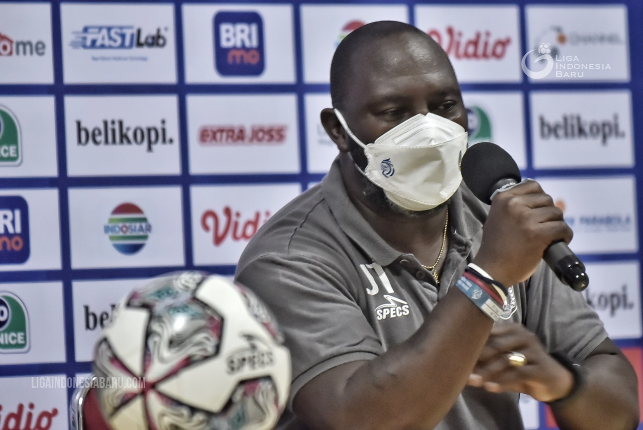 Pelatih Persipura Jakarta Jacksen F Tiago. ist