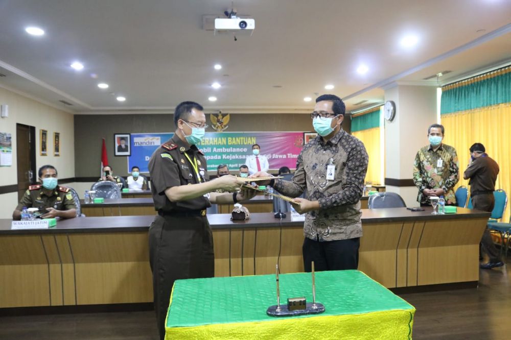 I Gede Raka Arimbawa, regional CEO – Region VIII/Jawa 3 bertemu Kepala Kejaksaan Tinggi Jawa Timur Dr. Mohamad Dofir