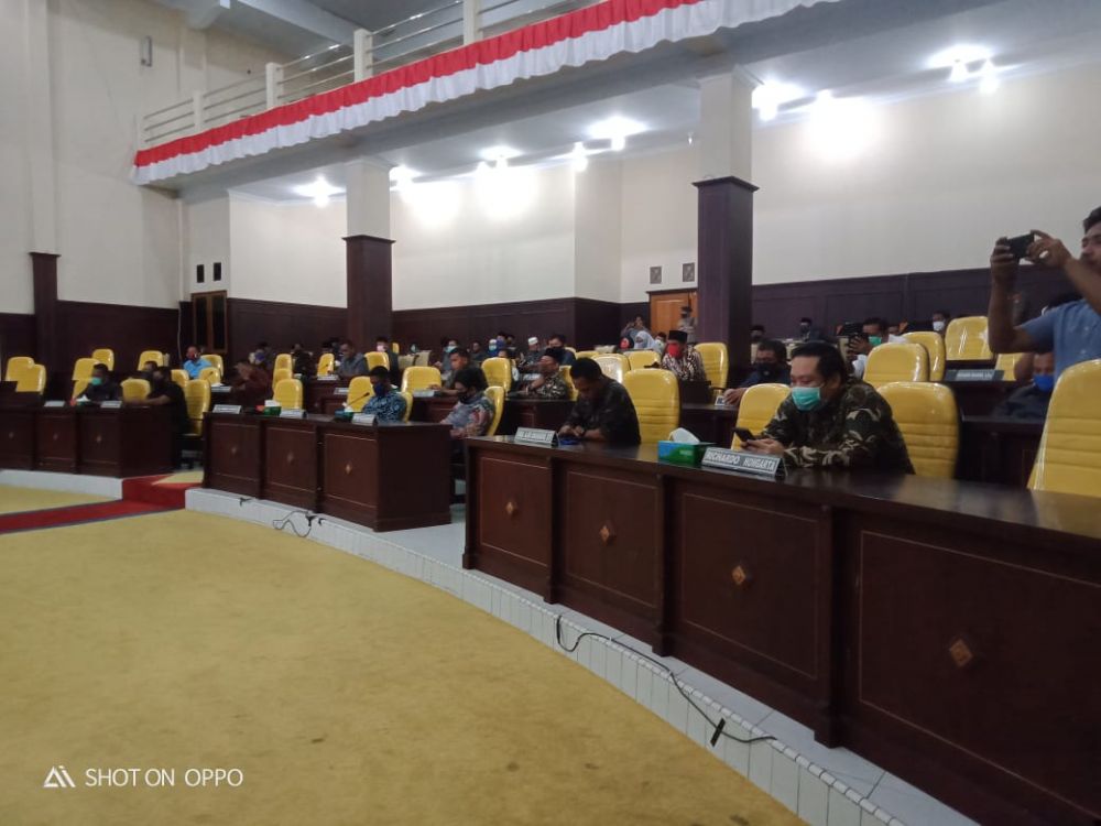 Rapat Paripurna Penyampaian dan Penyerahan LKPJ Bupati Tahun 2019. HMP/cho