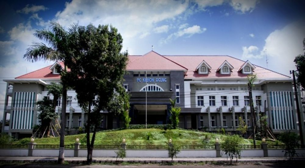 Pabrik Gula PT Kebon Agung Malang