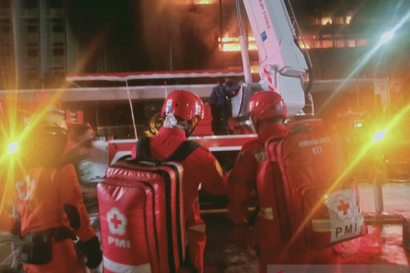 Gedung Kejagung Terbakar, 24 Unit PMK Dikerahkan ke Lokasi