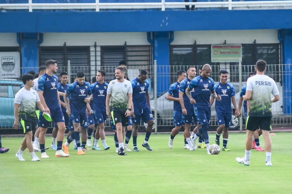 Skuat Persib Bandung akhirnya full team menyongsong BRI Liga 1 2023/24