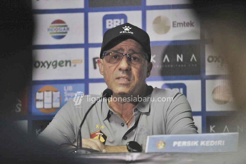 pelatih Persik Kediri, Marcelo Rospide.
