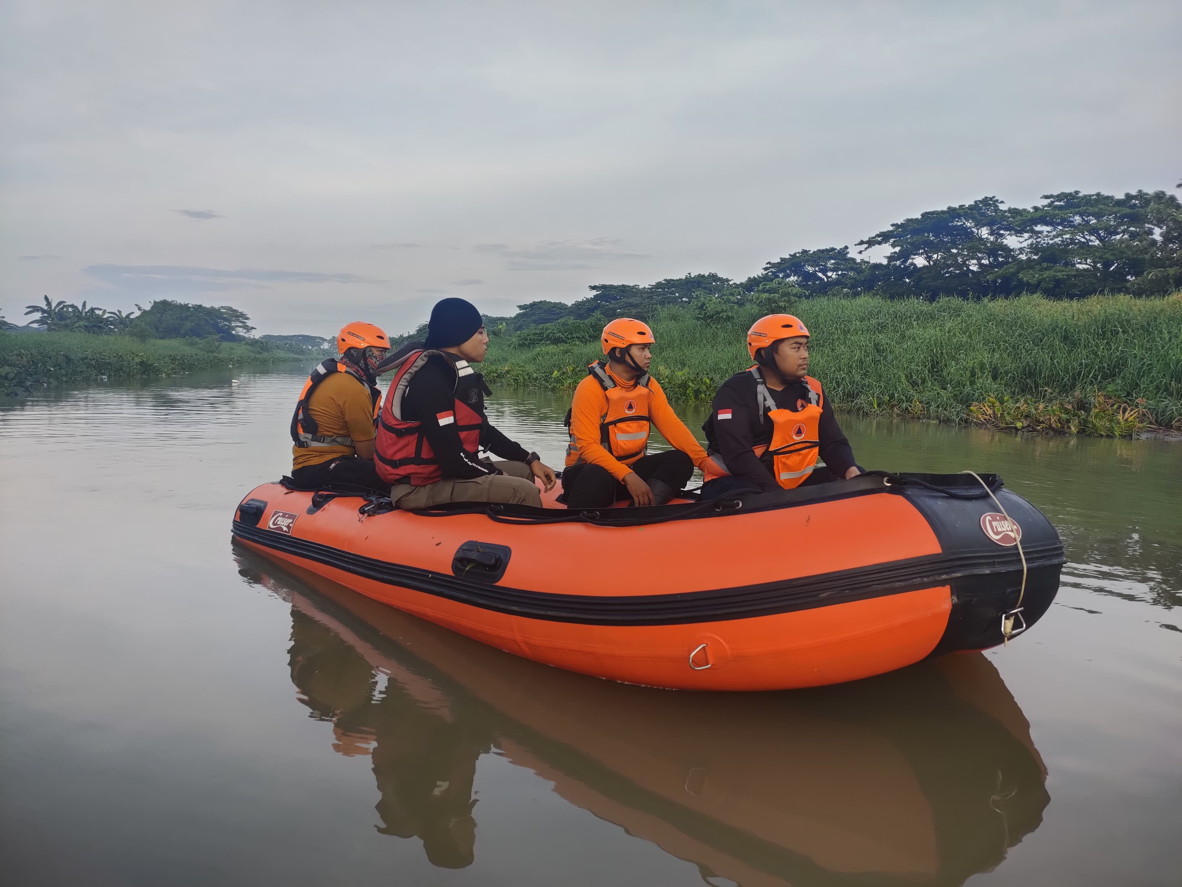 Pencarian Balita Hanyut di Wiyung Diperluas, Tim Gabungan Kerahkan Berbagai Upaya