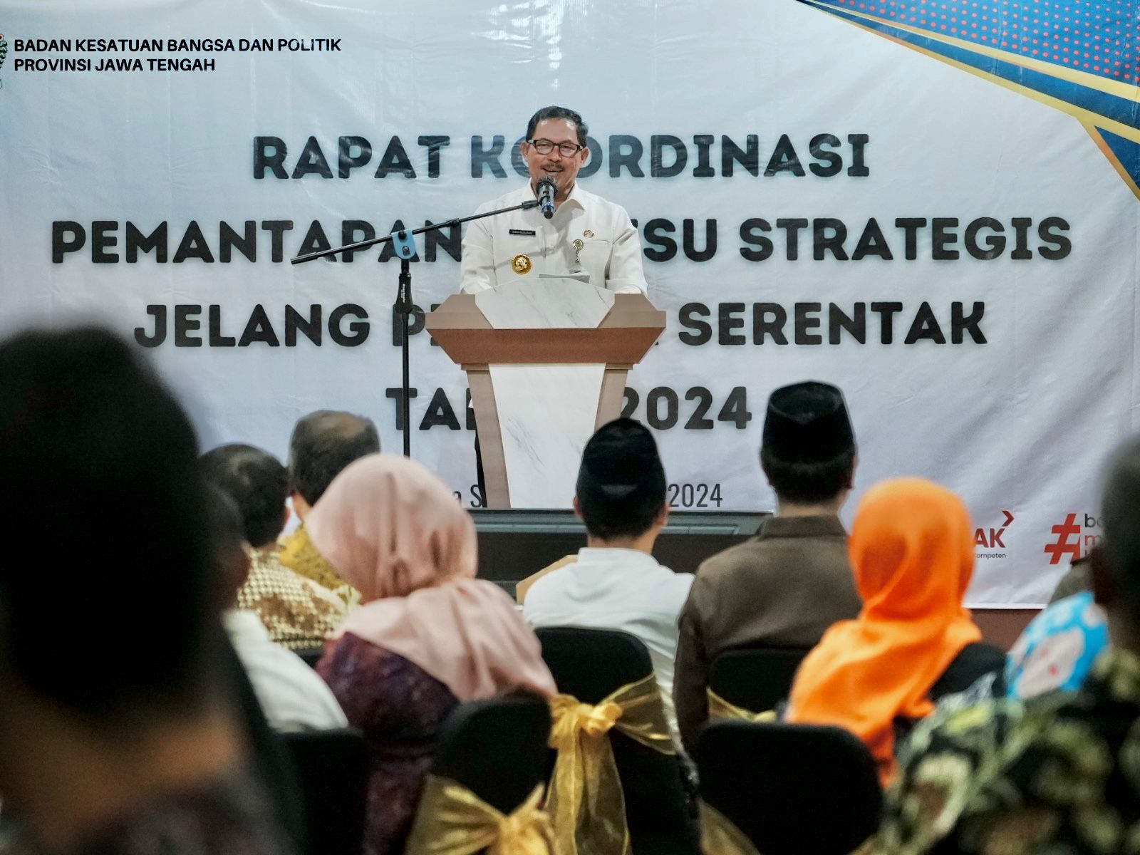 (Pj) Gubernur Jawa Tengah, Nana Sudjana,  dalam Rapat Koordinasi (Rakor) Pemantapan Isu-isu Strategis Jelang Pilkada Serentak 2024, Rabu (26/6/2024)