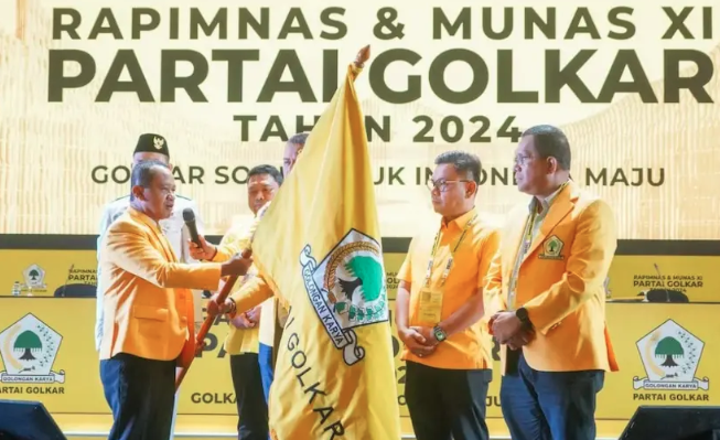 Bahlil Lahadalia resmi ditetapkan menjadi ketua umum DPP Partai Golkar periode 2024-2029 secara aklamasi oleh peserta Munas XI Partai Golkar yang berlangsung di Jakarta Convention Center pada Rabu (21/8/2024) siang. (Foto: Istimewa)