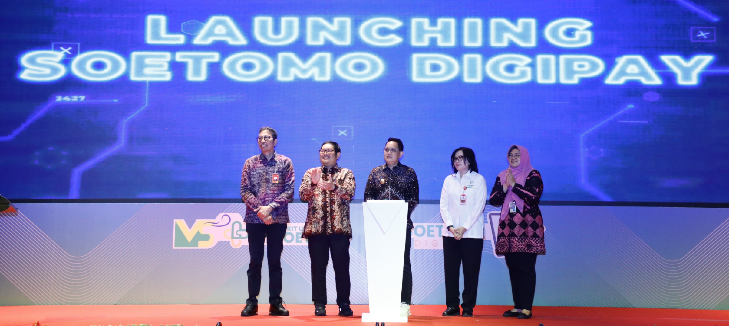 Penjabat (Pj) Gubernur Jawa Timur Adhy Karyono resmi meluncurkan transformasi digital pelayanan di RSUD Dr. Soetomo melalui aplikasi DigiPay.