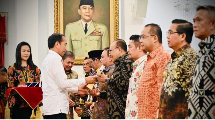 Presiden Joko Widodo menghadiri Rapat Koordinasi Nasional (Rakornas) Pengendalian Inflasi Tahun 2024, pada Jumat, 14 Juni 2024, di Istana Negara, Jakarta. Foto: BPMI Setpres/Laily Rachev