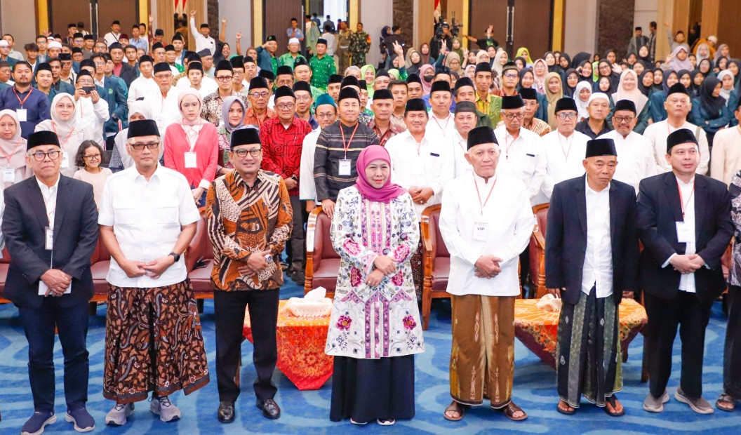 Seminar Nasional Pengusulan Gelar Pahlawan Nasional KH M. Yusuf Hasyim di Masjid Nasional Al Akbar Surabaya, Minggu (16/3).