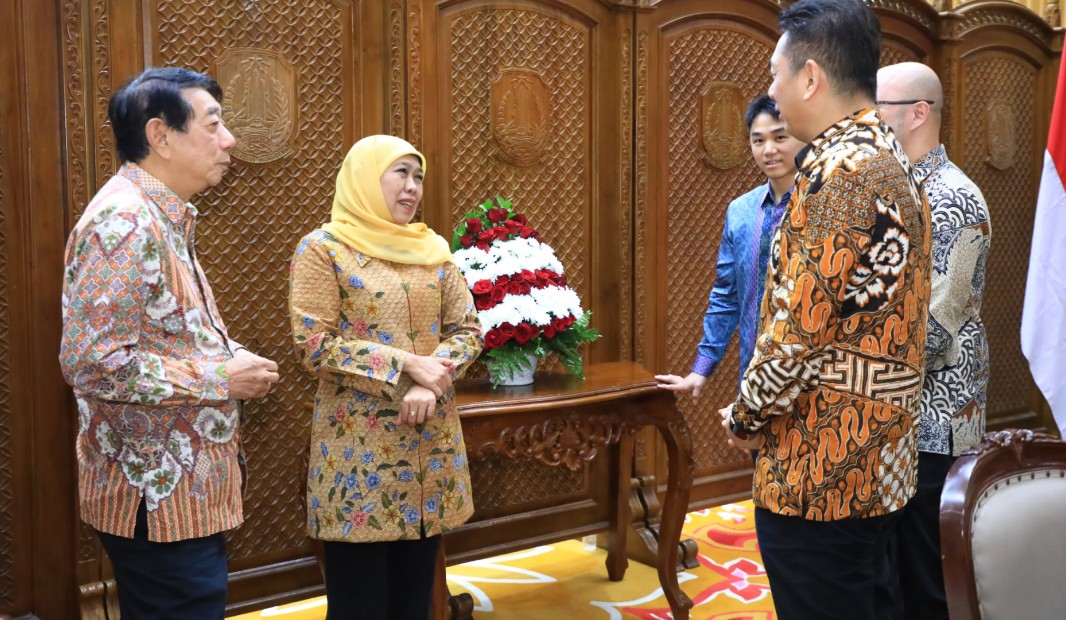 Gubernur Khofifah Ajak Apindo Jatim Gali Peluang di Tengah Gejolak Ekonomi Global
