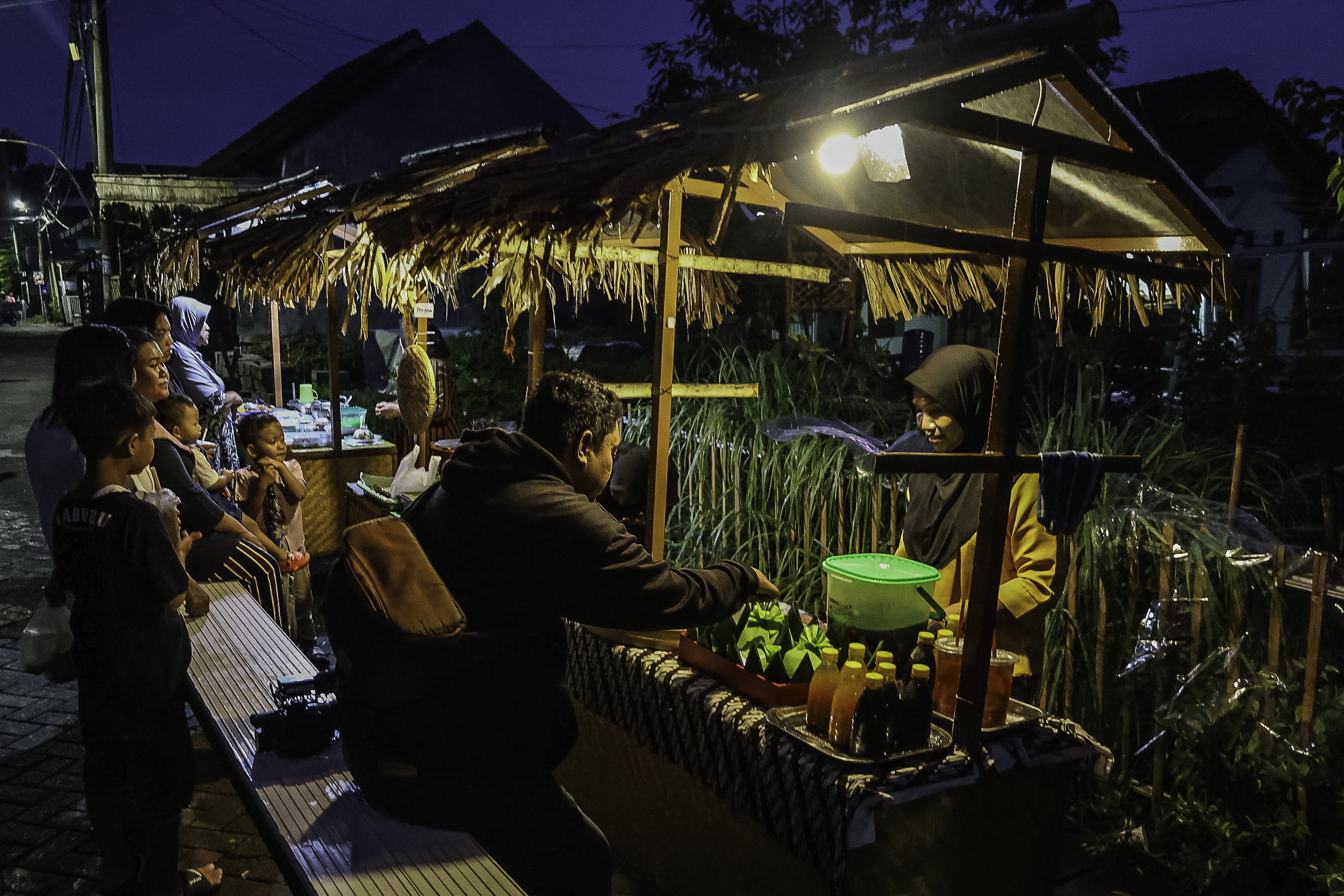 Menyusuri Keindahan Kampung Legenda di Surabaya Barat: Wisata Edukasi dengan Sentuhan Masa Lalu