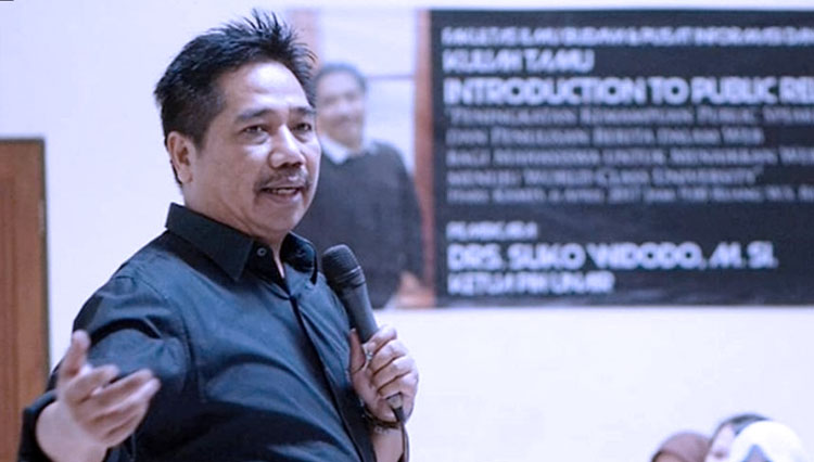 Suko Widodo, pakar komunikasi dan politik dari Universitas Airlangga Surabaya.

