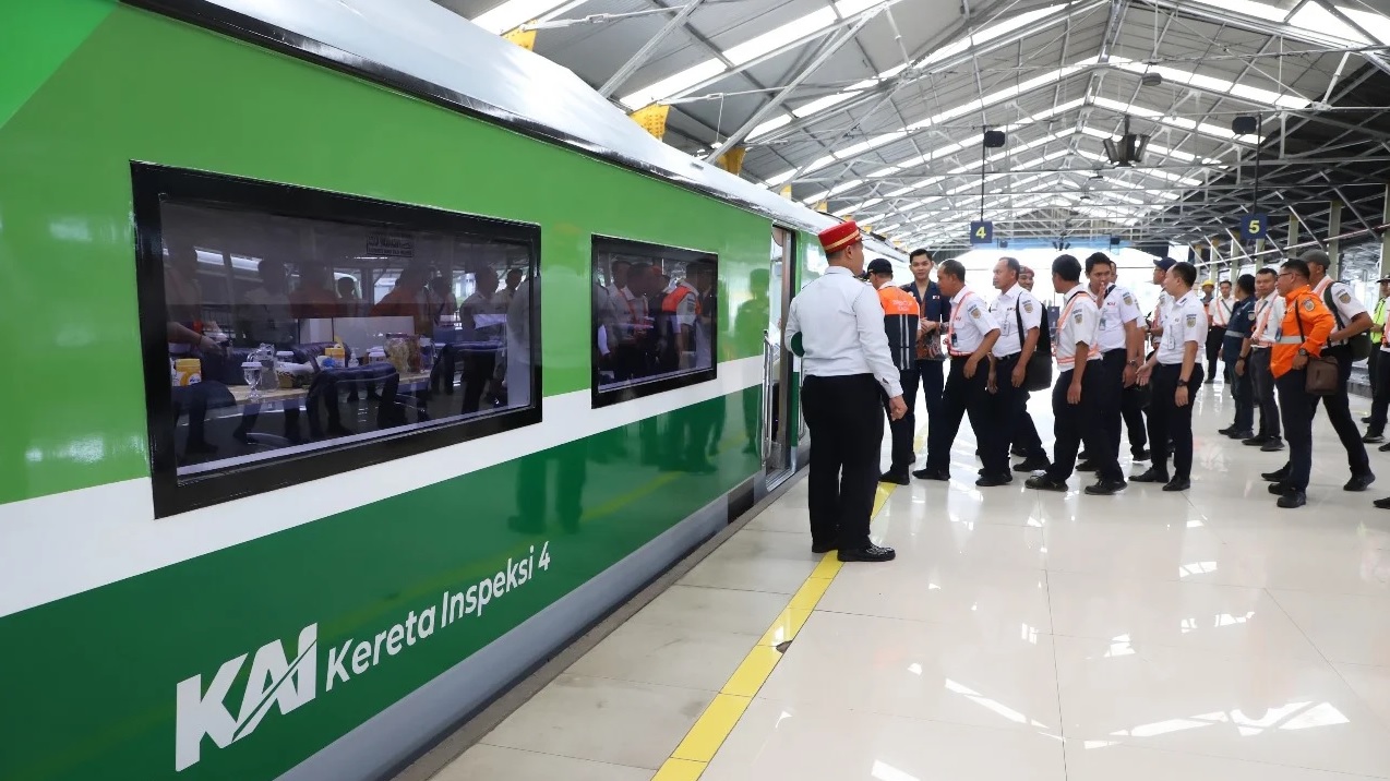 PT Kereta Api Indonesia (Persero) bersama stakeholder perkeretaapian melakukan inspeksi menggunakan Kereta Api Inspeksi (KAIS) ke berbagai wilayah di Pulau Jawa mulai Selasa (5/3) s.d Kamis (7/3)