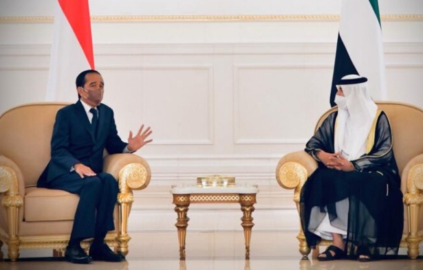 Presiden Joko Widodo Tiba di Abu Dhabi