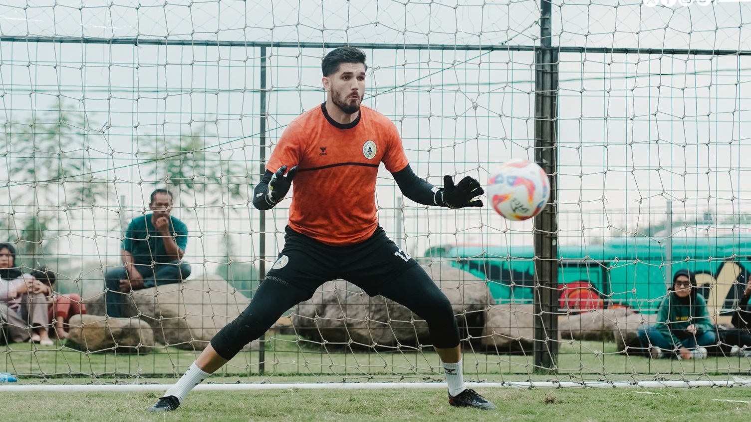 pelatih kiper PSS Sleman, André Croda