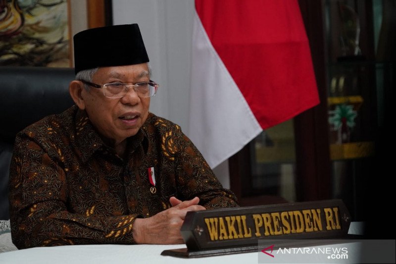 Wakil Presiden Ma'ruf Amin menyampaikan orasi ilmiah pada Dies Natalis V dan Lustrum I Universitas Pertamina Tahun 2020 secara daring dari rumah dinas wapres di Jakarta, Senin (1/2/2021). (Asdep KIP Setwapres)

