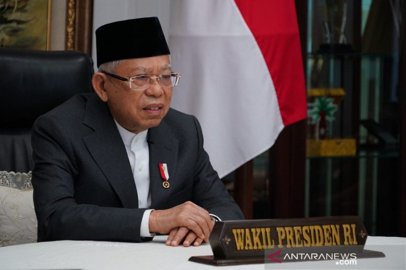 Wapres Ma’ruf Amin mengikuti Seminar Nasional dan Deklarasi Gerakan Nasional Pendewasaan Usia Perkawinan untuk Peningkatan Kualitas SDM Indonesia secara daring dari Jakarta, Kamis (18/3/2021). (Asdep KIP Setwapres)

