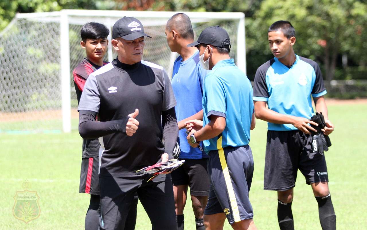 Eks Kiper Timnas Sekaligus Pelatih Kiper Bhayangkara Meninggal Dunia