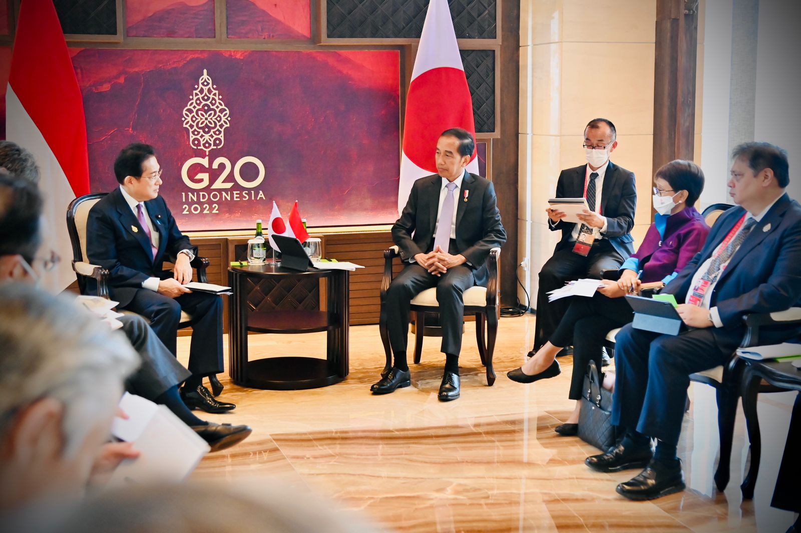 Presiden Jokowi melakukan pertemuan bilateral dengan PM Jepang Fumio Kishida, di The Apurva Kempinski Bali, Senin (14/11/2022). (Foto: BPMI Setpres/Laily Rachev)