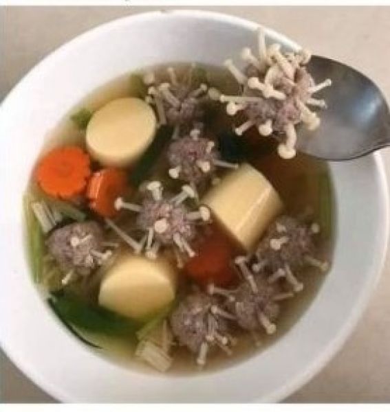 Viral bakso mirip Virus Corona. ( foto : akun Twitter @fschiko )