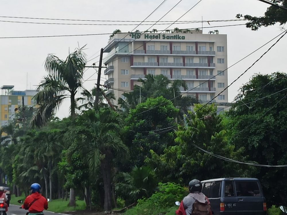 Salah satu Hotel dikawasan Surabaya. ( foto : hmp/riski )