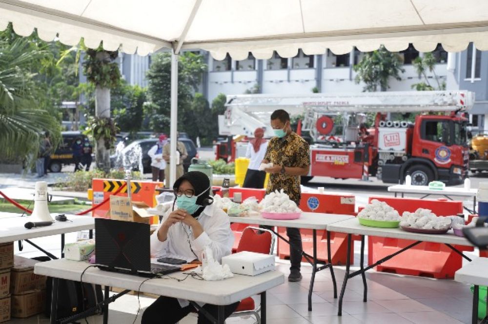 Kantor baru Pemkot Surabaya di halaman Balai Kota Surabaya. ( foto : hmp/gun)