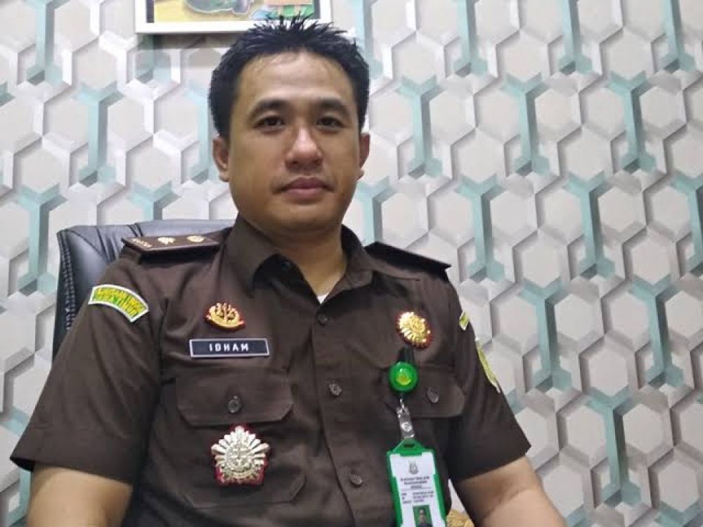 Kasih Intel Kejaksaan Negeri Sidoarjo Idham Cholid. ( foto : hmp/bil)