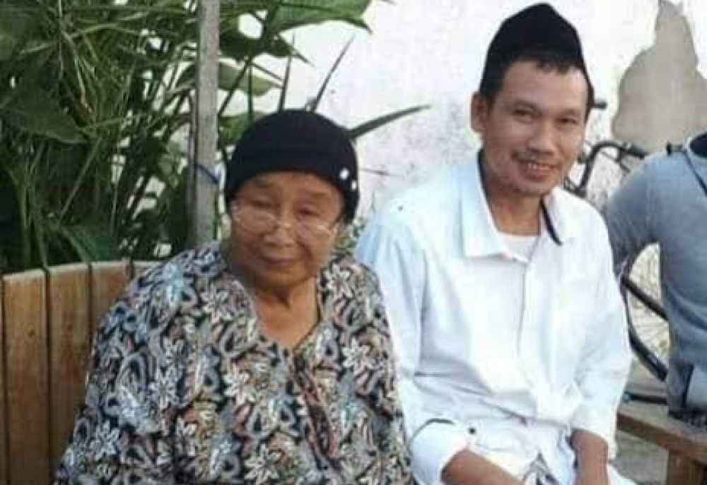 Ibunda Gus Baha Meninggal Dunia