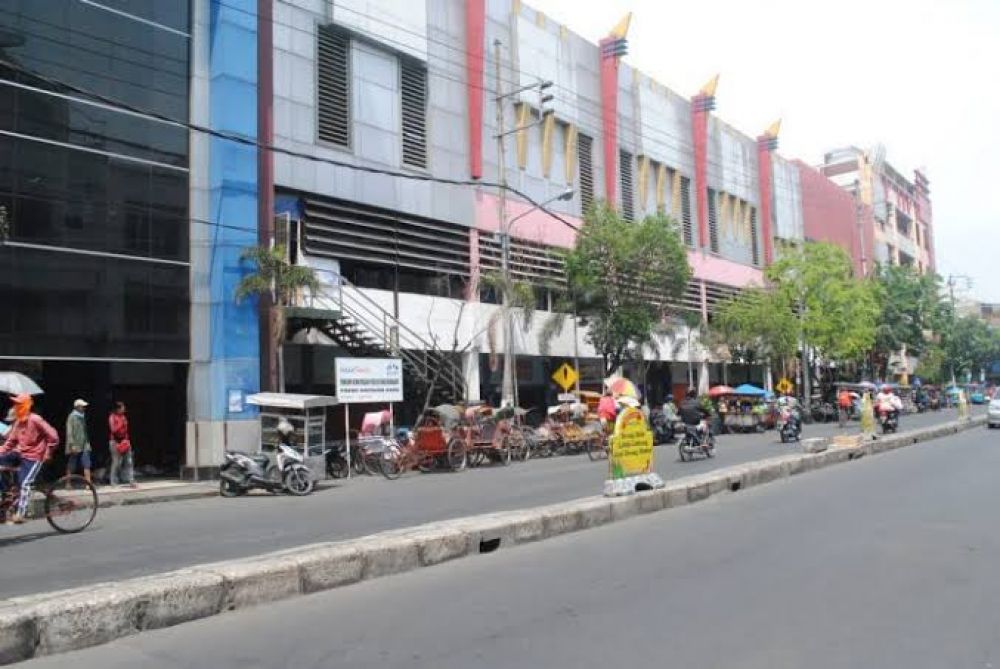 Pasar Kapasan Kota Surabaya. ( foto : gun/hmp)