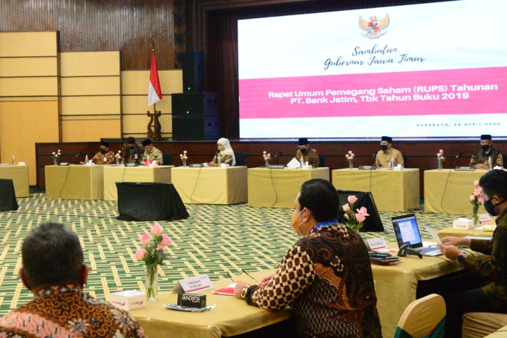 Di Tengah Pandemi Covid-19,  RUPS Bank Jatim Bagi Deviden Rp 723,7 Miliar