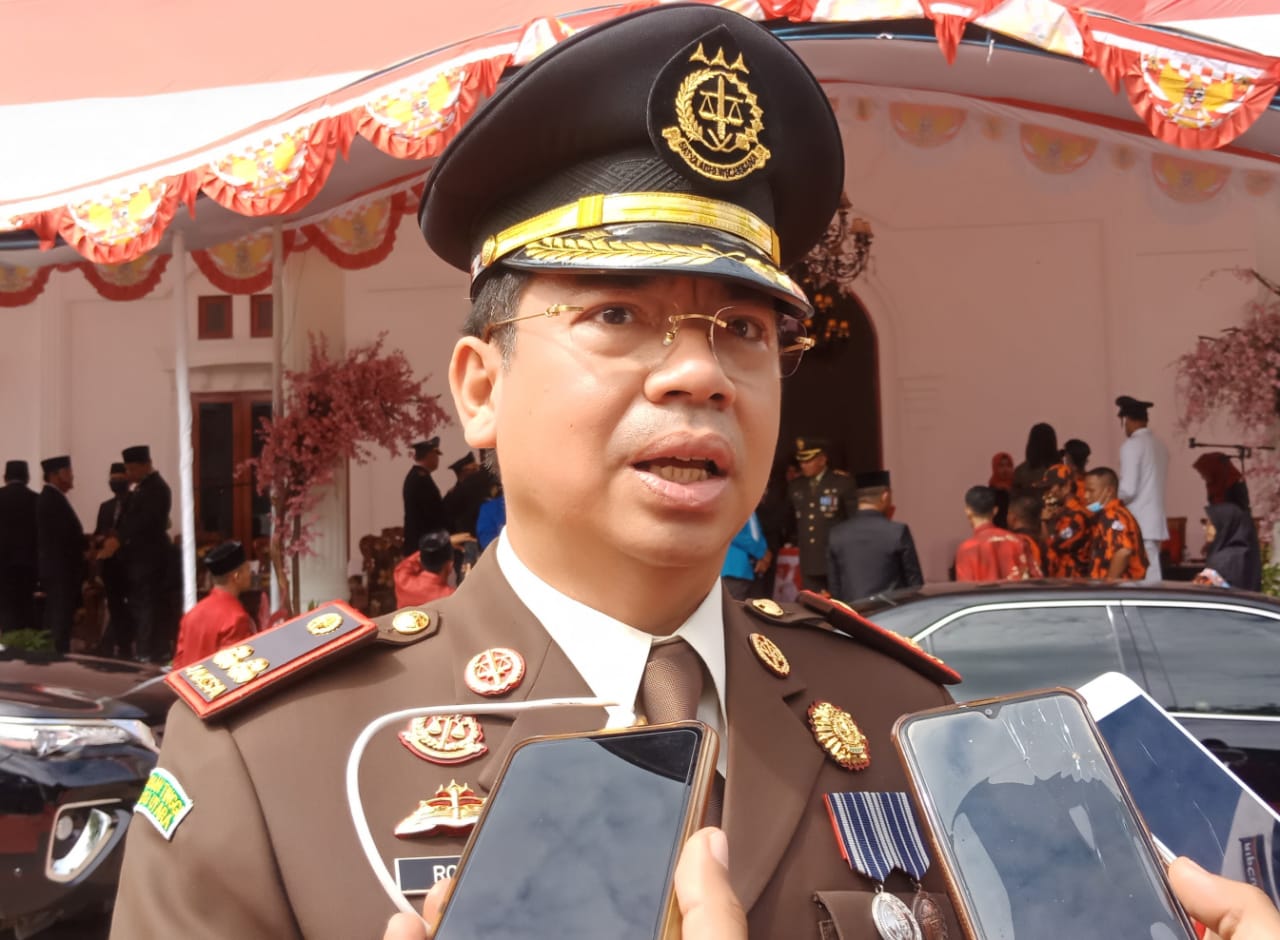 ROMULUS HAHOLONGAN, SH. MH Kepala Kejaksaan Kabupaten Kepulauan Sula. HMP/CHO