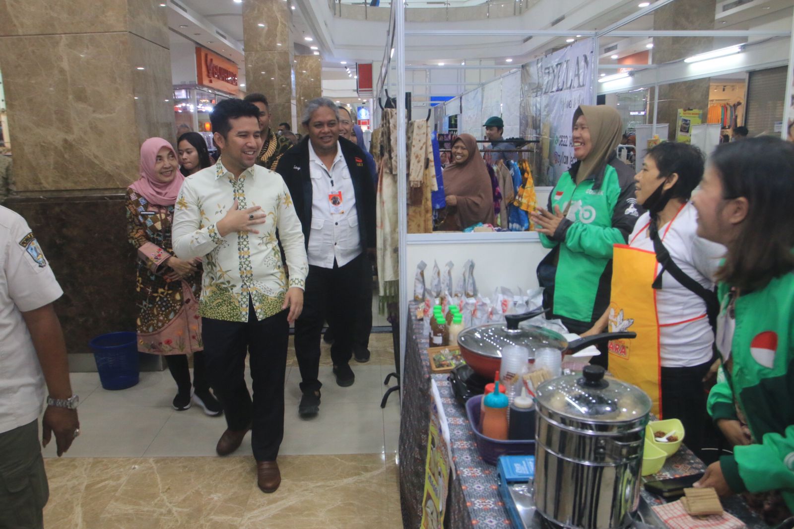 Utamakan Sinergitas, Wagub Emil Genjot Promosi UMKM Dengan Pameran dan Berbagai Event