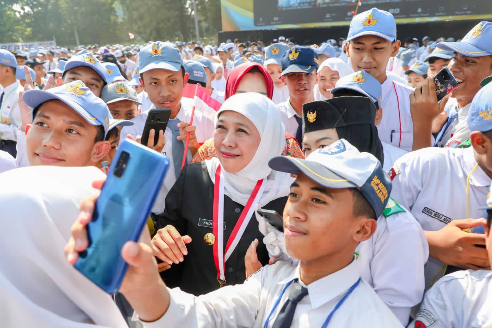 Jawa Timur kembali menjadi provinsi dengan jumlah siswa paling banyak diterima dalam Seleksi Nasional Berdasarkan Prestasi (SNBP) dan Seleksi Nasional Berdasarkan Tes (SNBT) tahun 2023.