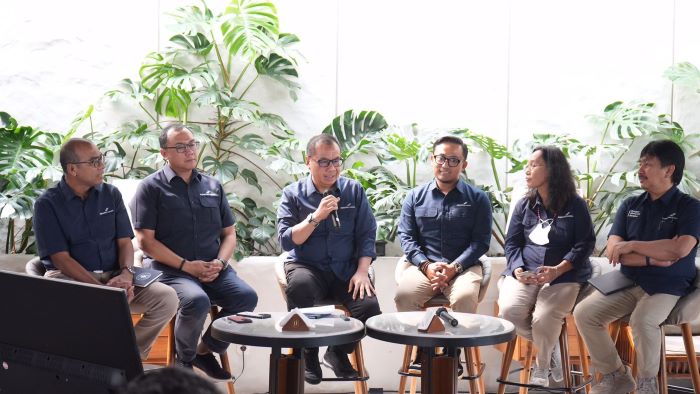 Kinerja positif AP1 disampaikan pada Media Gathering Angkasa Pura I berjudul " Transformasi Perusahaan Buat Angkasa Pura I Terbang Lebih Tinggi.